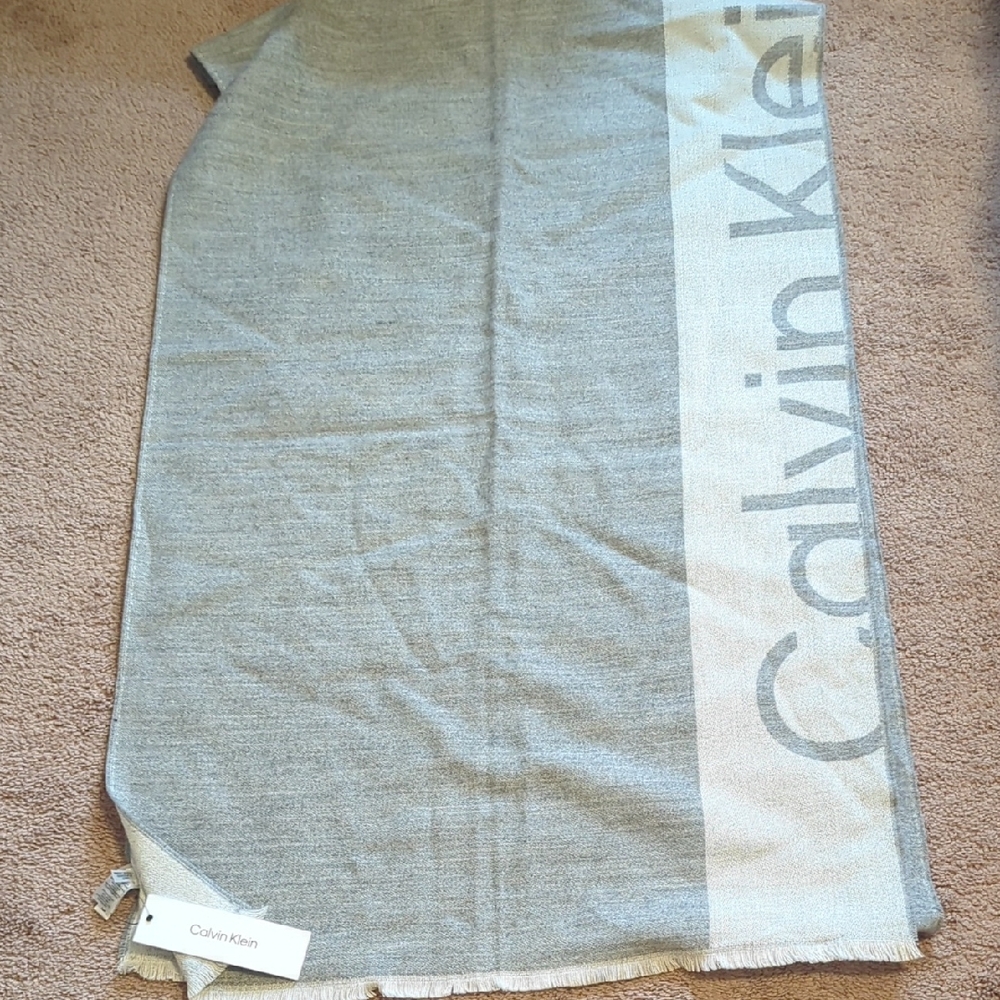 Calvin Klein Heathered Gray Scarf